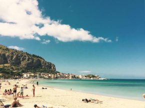 Beach House Mondello